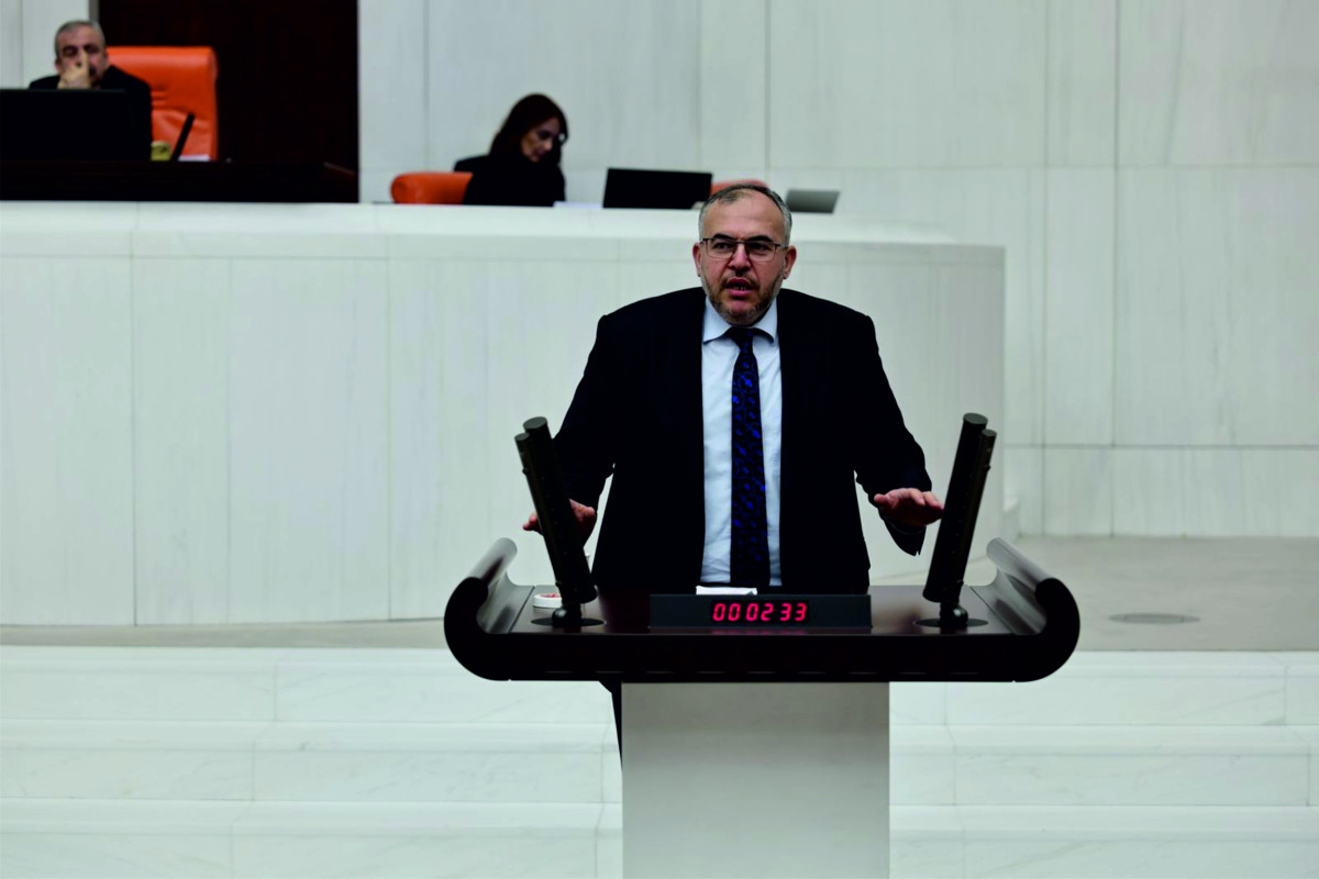ÇALIŞKAN: “TÜRKİYE'NİN DERİNLEŞEN AİLE VE NÜFUS KRİZİNE DİKKAT ÇEKTİ”