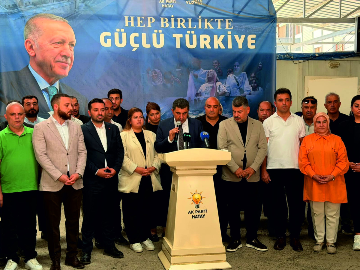AK PARTİ İL BAŞKANI MUSTAFA ERDOĞAN BASIN TOPLANTISI DÜZENLEDİ İktadarlarının 25 Yılını Değerlendirdi.