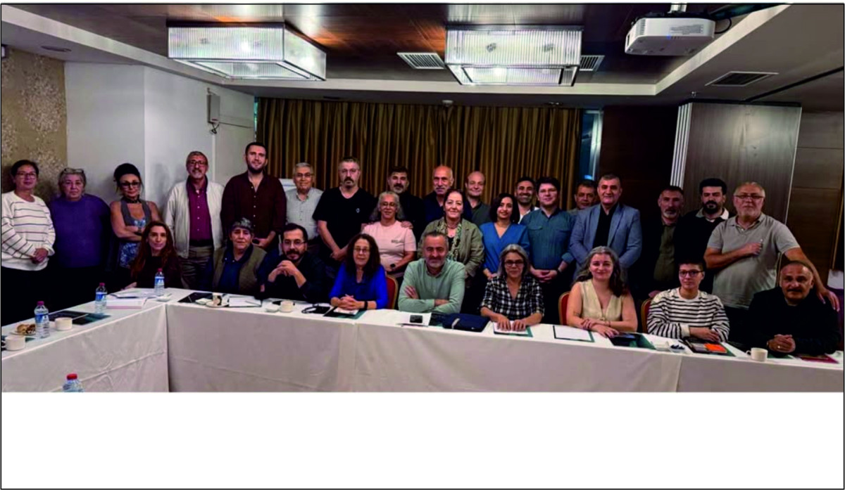 İHD: MUHALEFETİN VE SİVİL TOPLUMUN TASFİYESİ BARIŞ VE DEMOKRASİNİN TASFİYESİDİR !